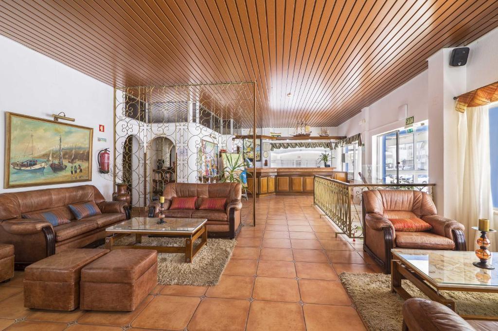 Rosamar Apartamentos Armação de Pêra Dış mekan fotoğraf