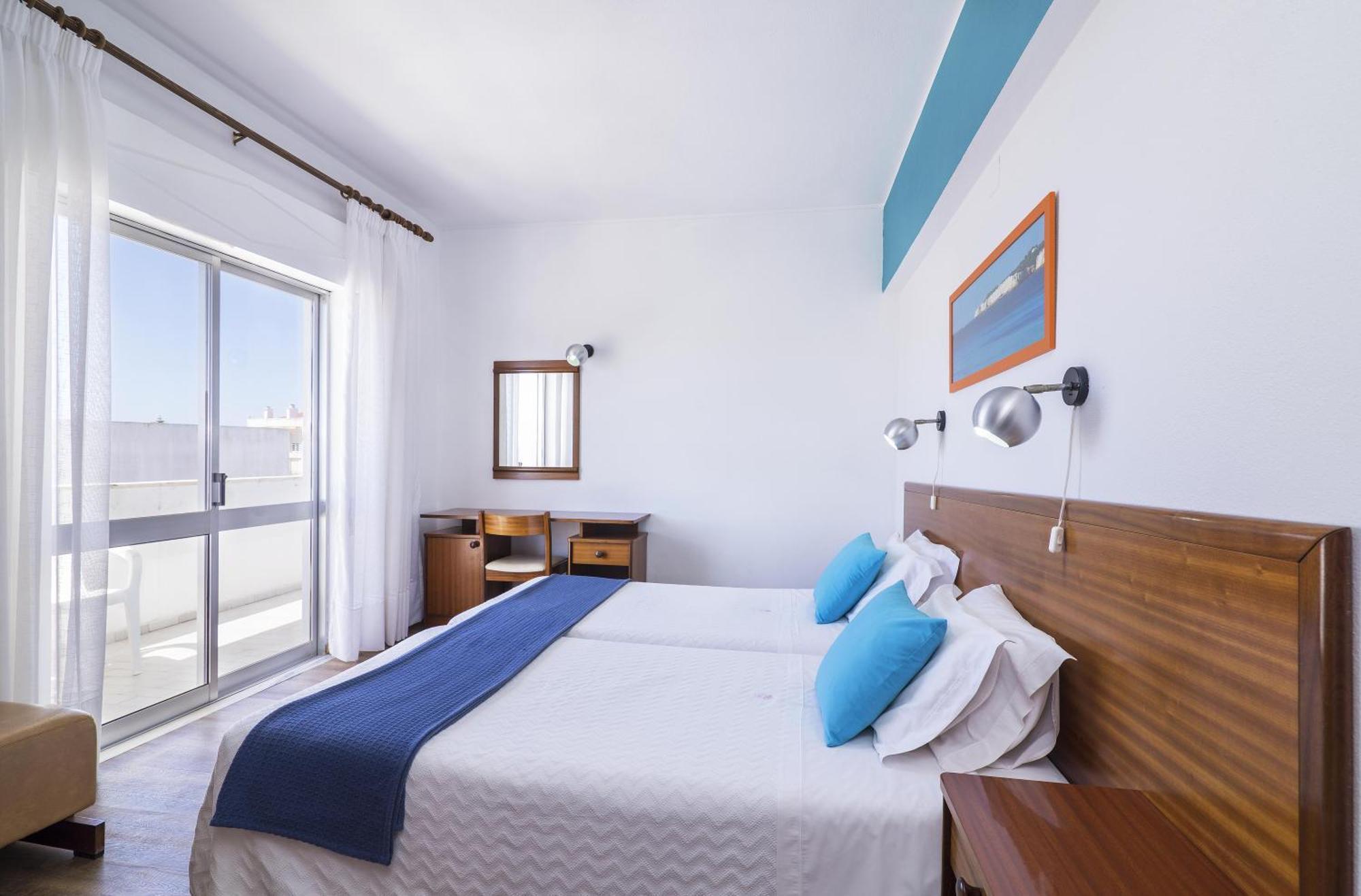 Rosamar Apartamentos Armação de Pêra Oda fotoğraf