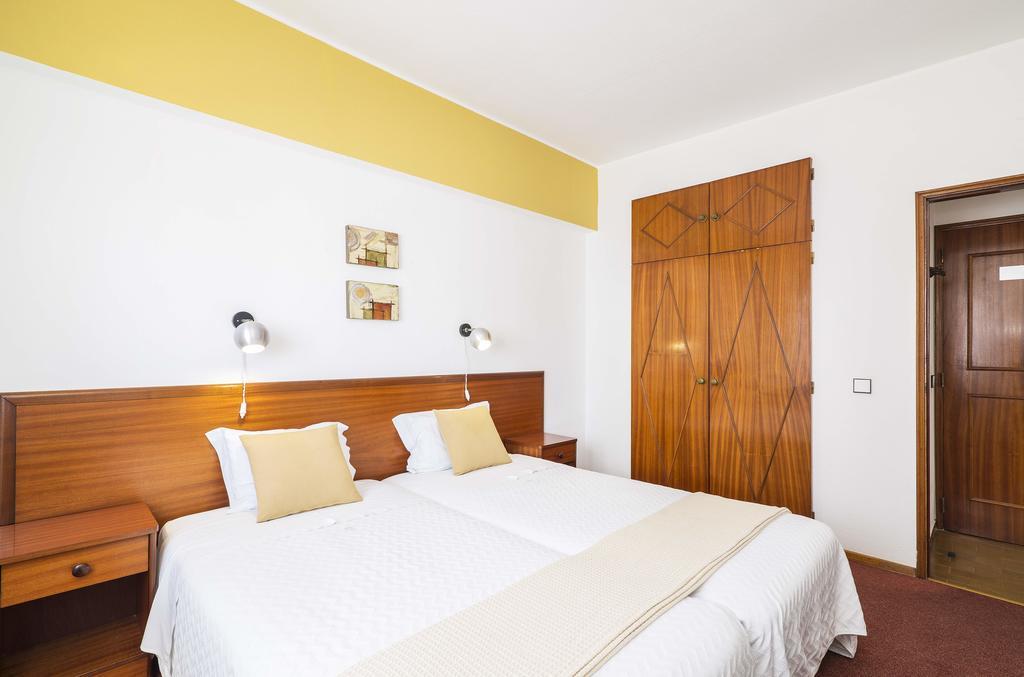Rosamar Apartamentos Armação de Pêra Oda fotoğraf